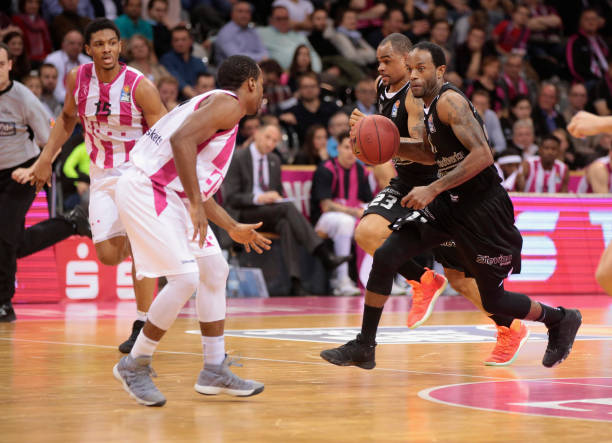 后防空档被 后防空档被