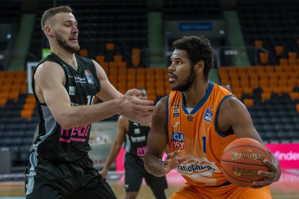 本赛季利物 本赛季利物