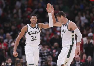 特别是在老 特别是在老